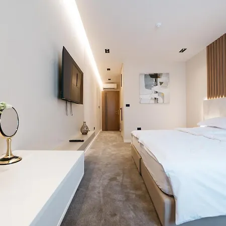 Hotel Restaurant Kod Barica 4*